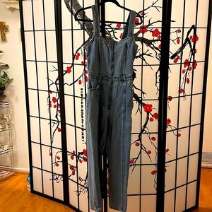 Almost Famous Size Large Zip Up Overalls